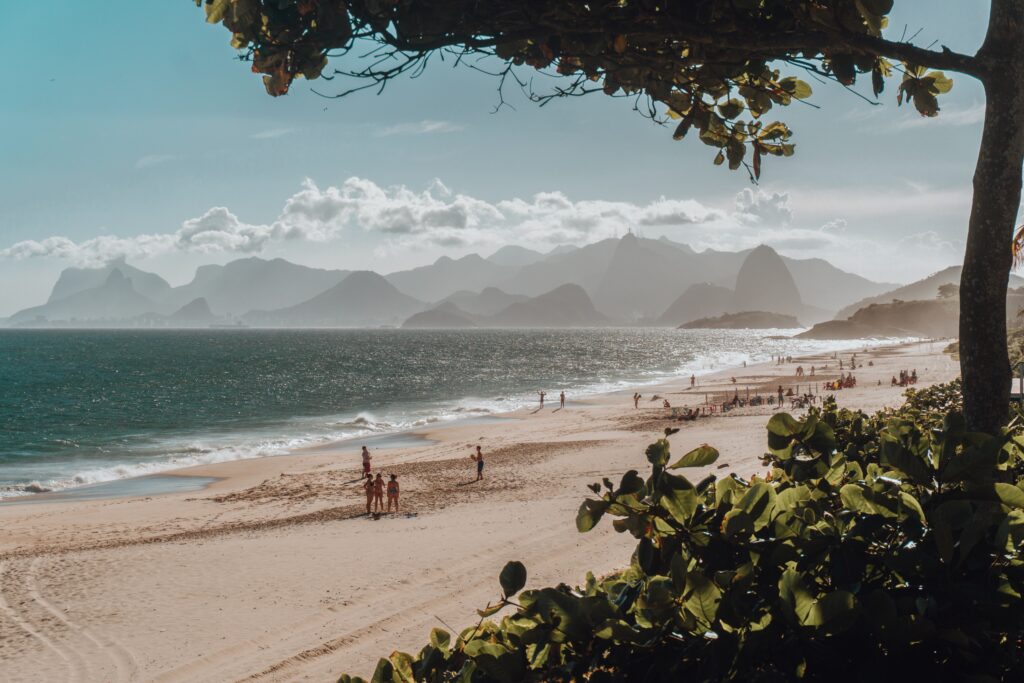 A beautiful view of the beach and the sea captured in Rio De Janeiro, Brazil